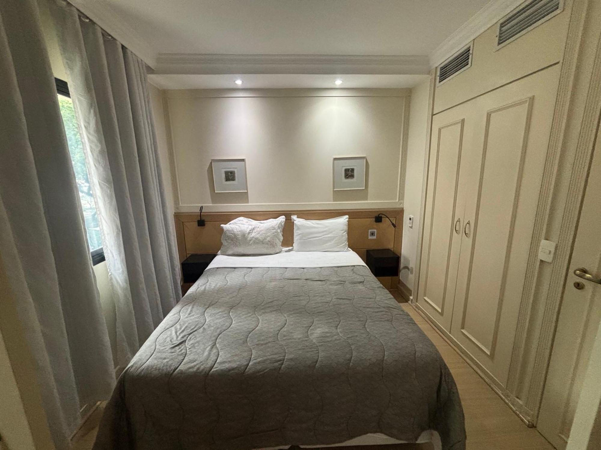 Flat Hotel Univer Pamplona Paulista Jardins Com Garagem Otima Localizacao 1103, Sao Paulo
